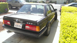 Illustration for article titled For $4,500, This BMW's Seller Is A Wheeler-Dealer
